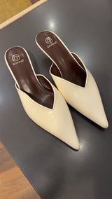 slingback camelia - white off